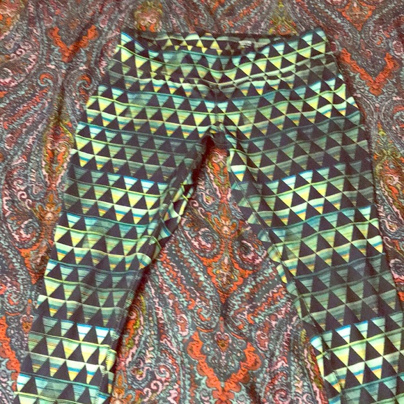 Mossimo Triangle Print Large Leggings - Picture 1 of 3